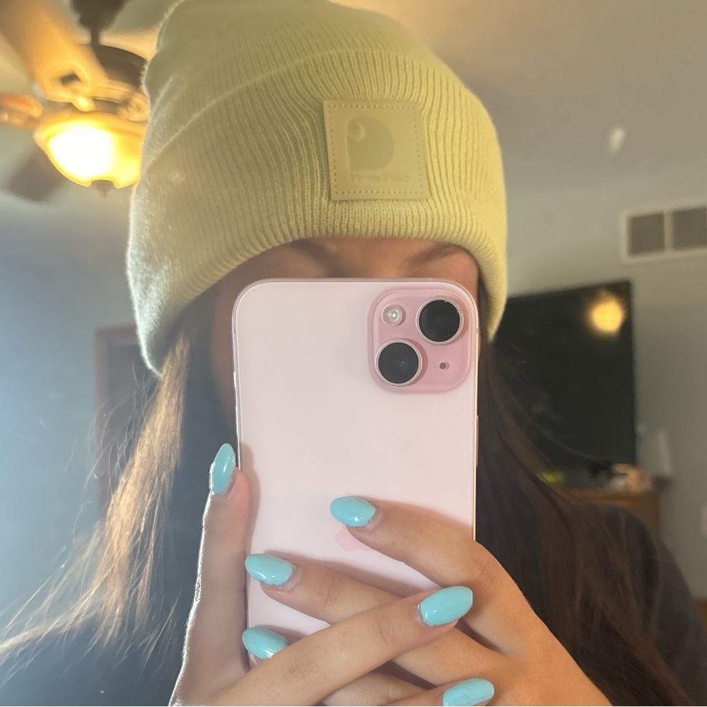 green carhartt hat